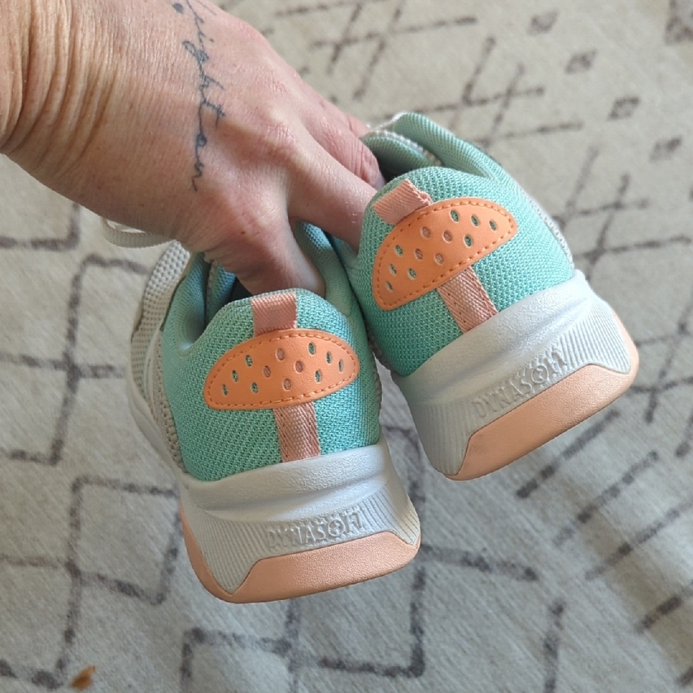 New Balance Teal and Gray Sneakers - Picture 4 of 5